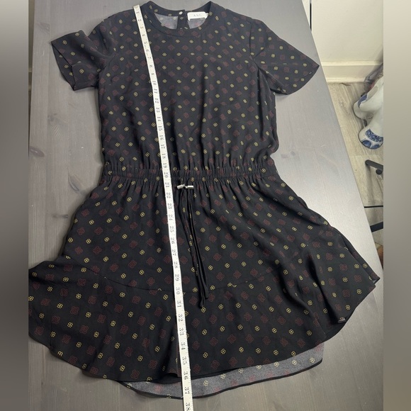 A.L.C geometric 100% Silk Dress - Picture 9 of 9